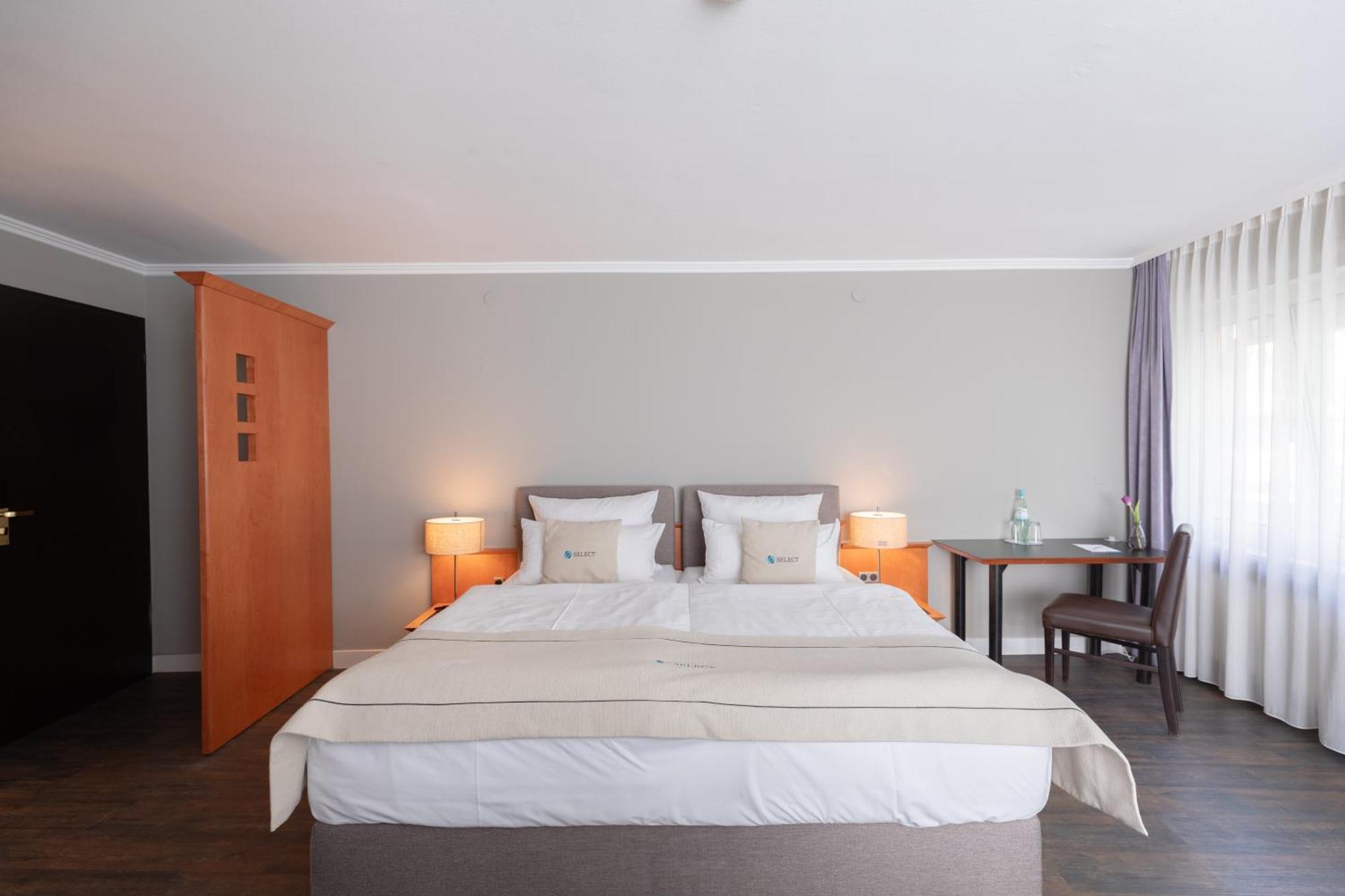 Select Hotel FDH Cameră foto
